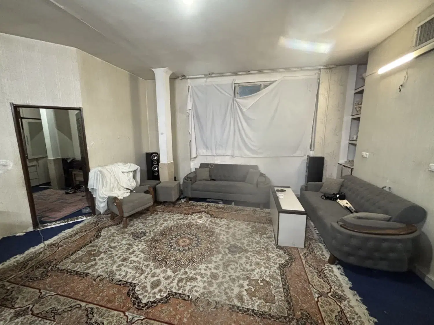 طبقه دوم ۸۲ متری