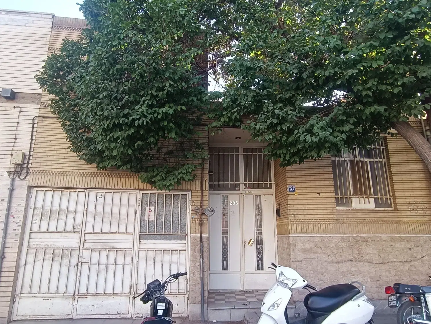 دربست 195متری برخیابان اوحدی