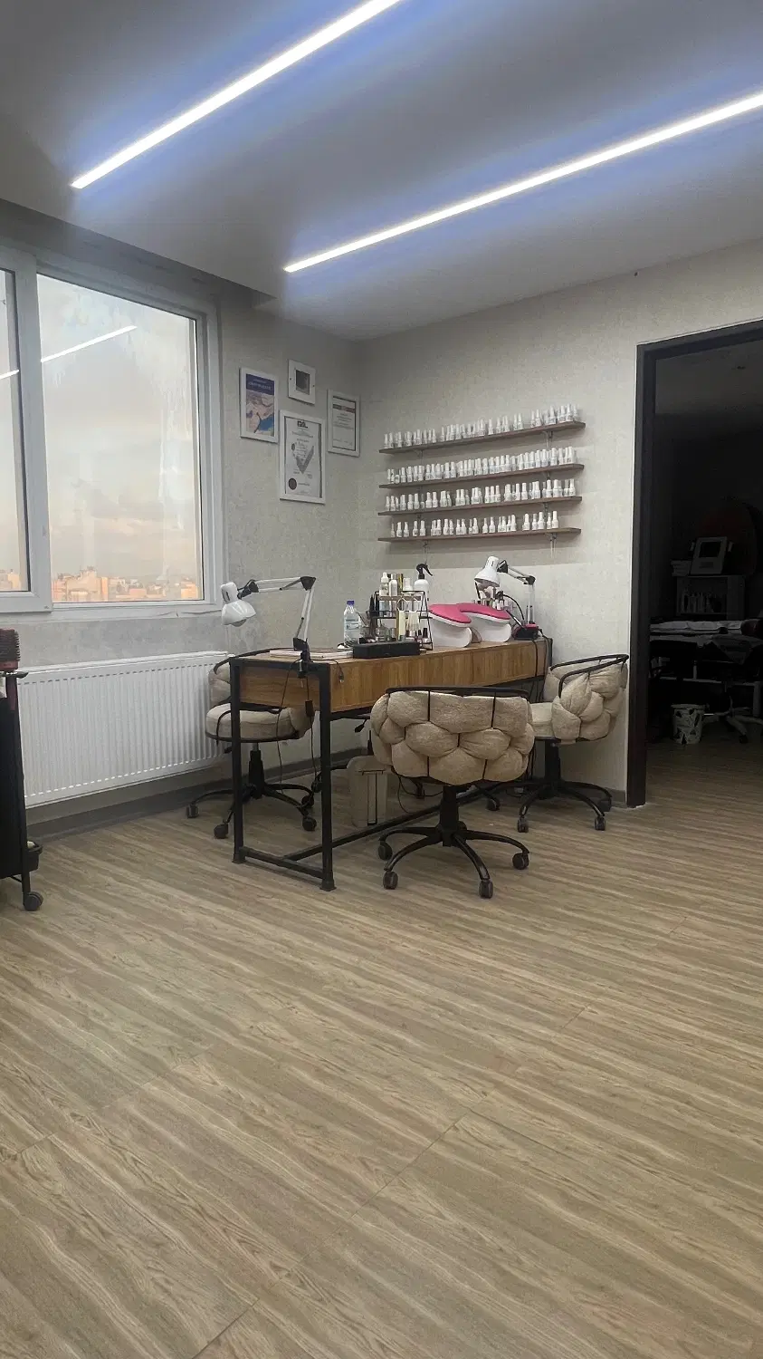 اجاره اتاق در سالن زیبایی