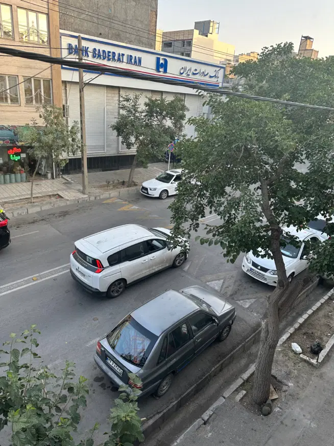 ویلایی ۳طبقه _۱۸متر تجاری حاشیه رودکی بهشتی
