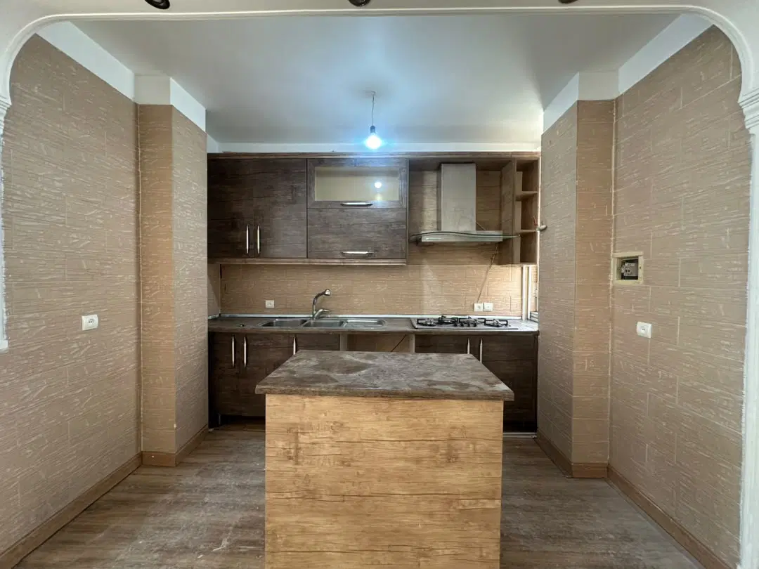 ۴۱ متر ۱خواب پارکینگ و انباری