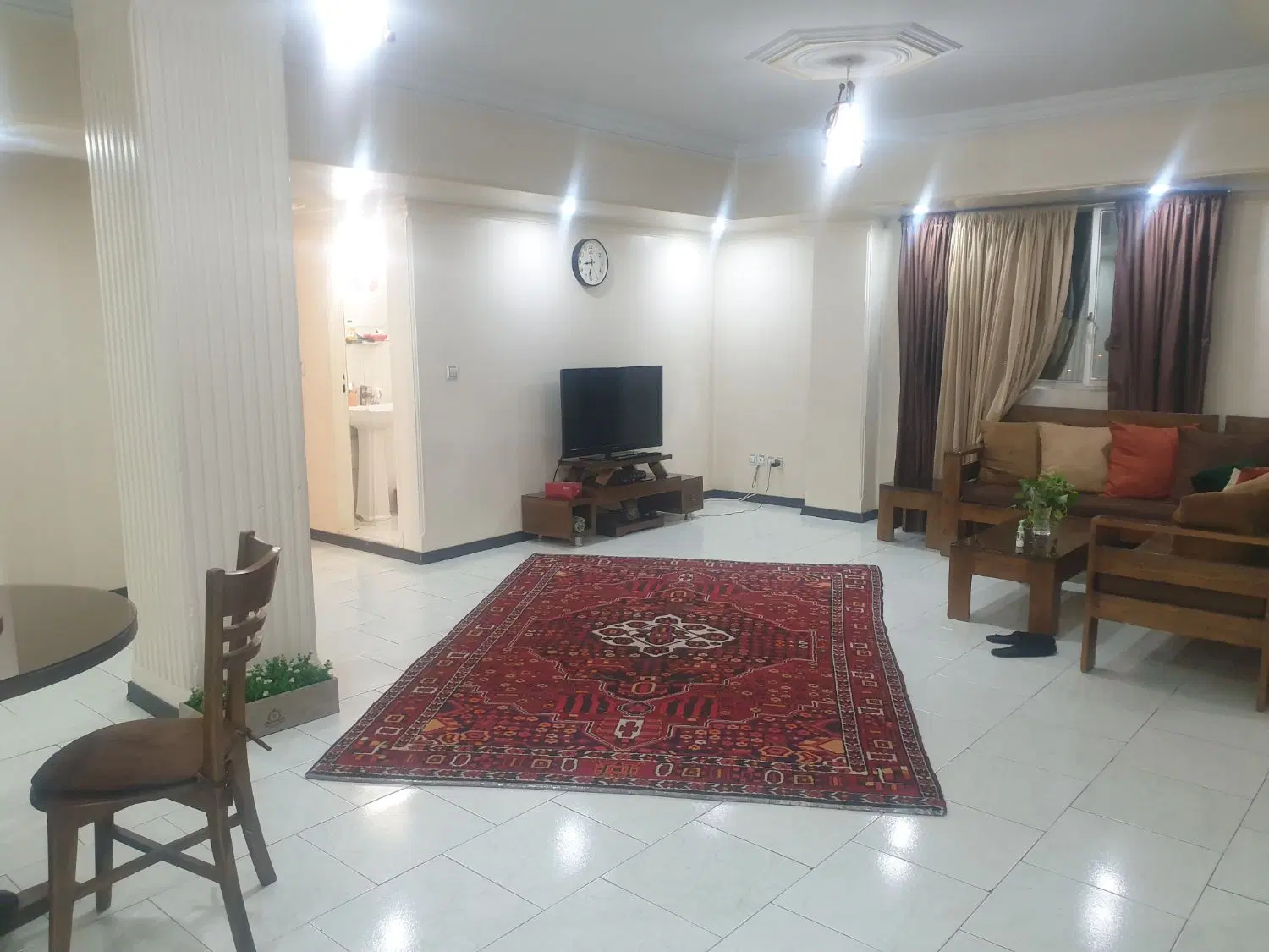 رهن و اجاره واحد ۹۶متری