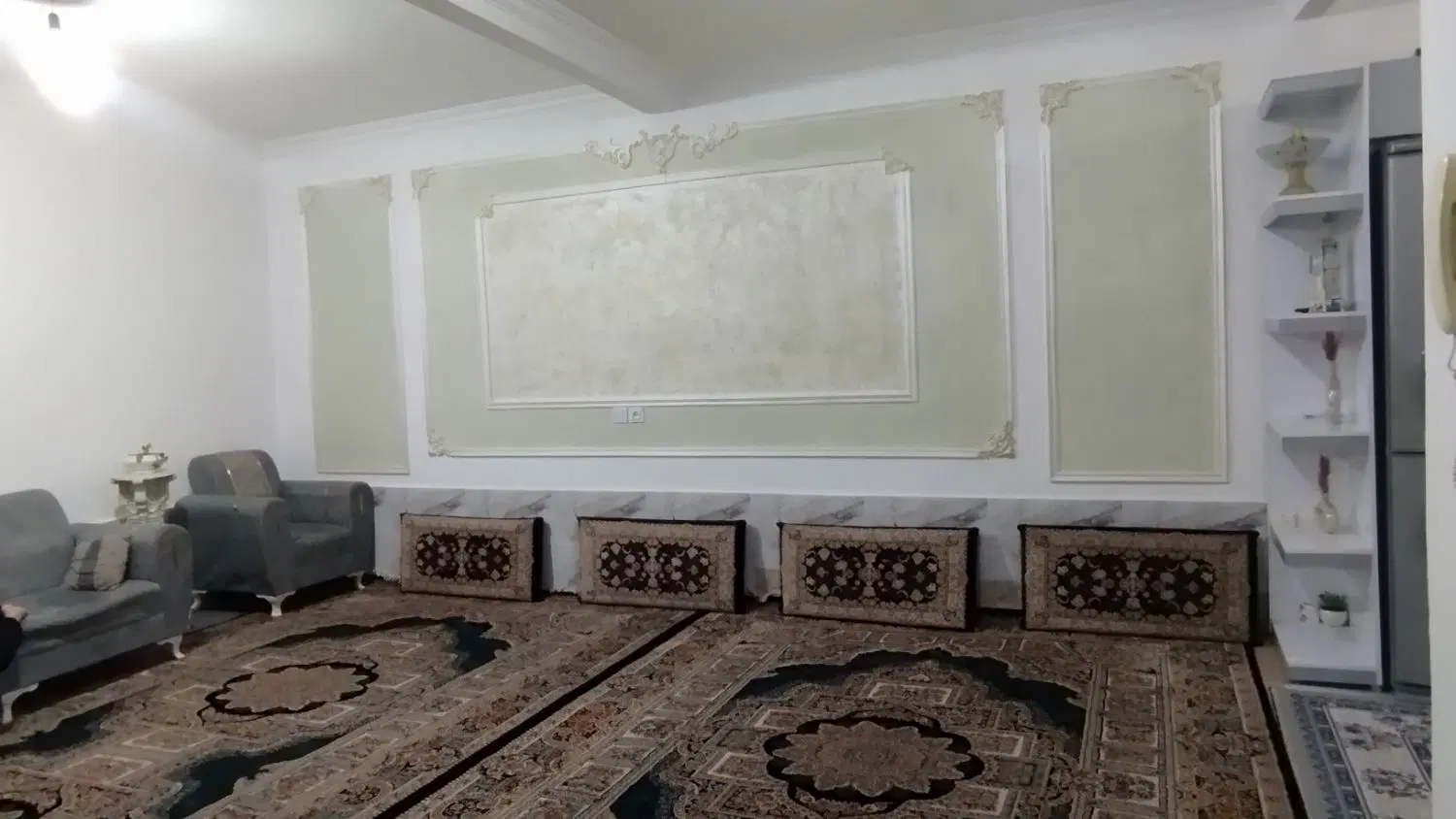 خانه ویلایی دوطبقه شیک ومناسب