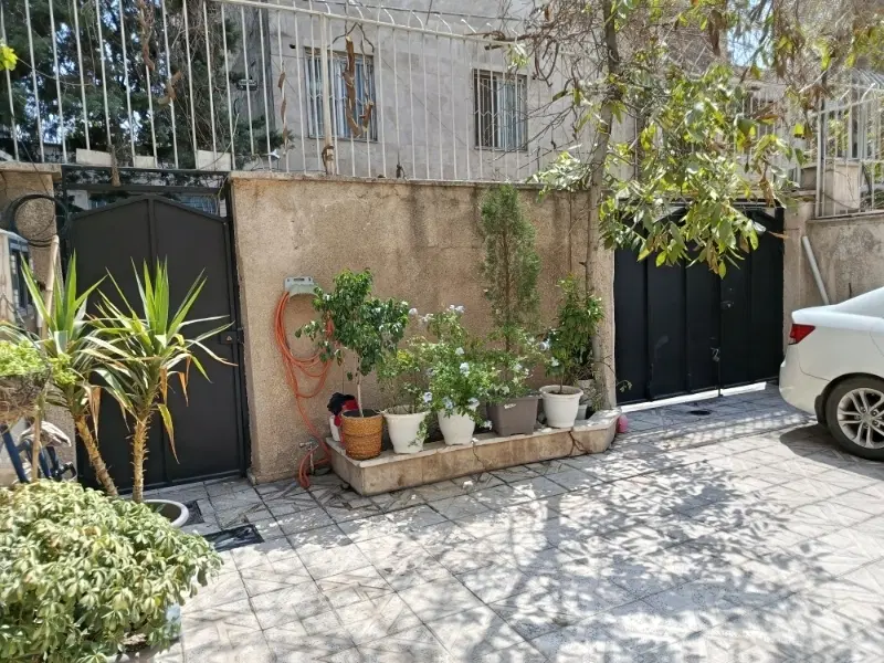 دو طبقه ویلایی قابل سکونت و ساخت