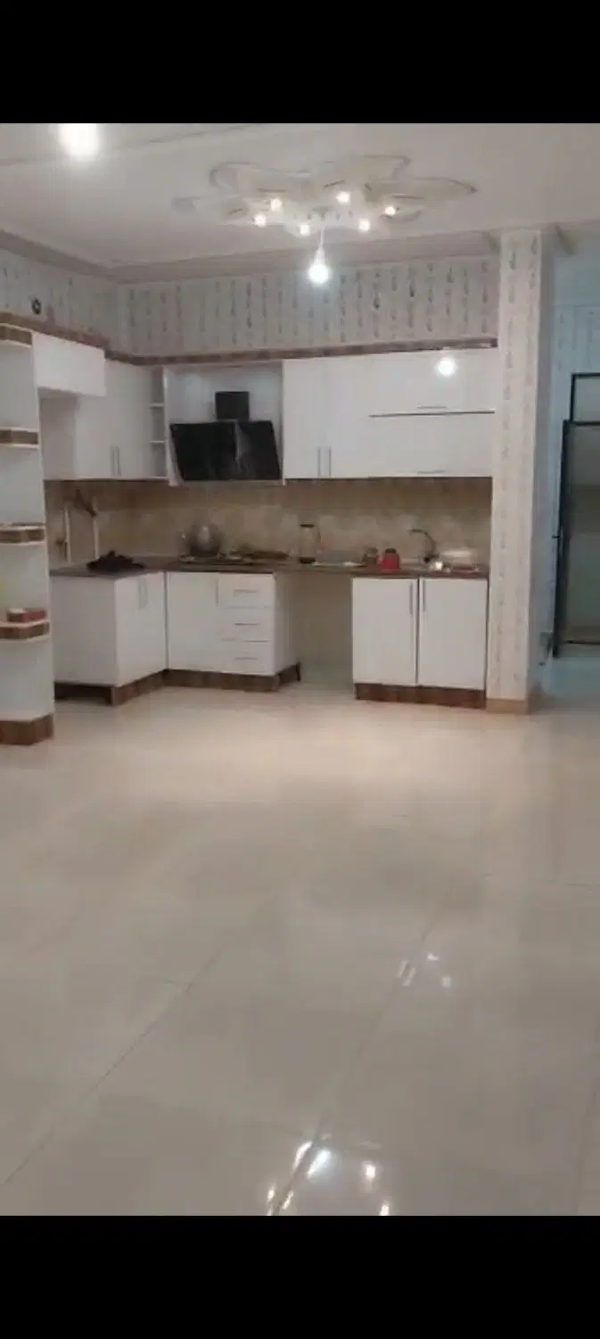 منزل مسکونی ۲ طبقه ،باز سازی شده