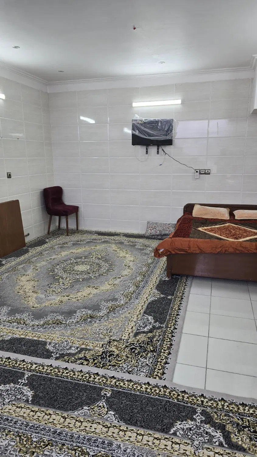 سوئیت تمیز میدان امام علی