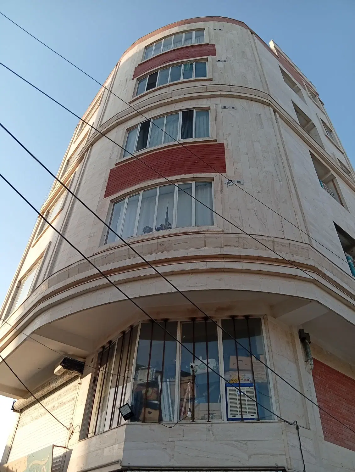واحد ۷۳متری سند تک برگ