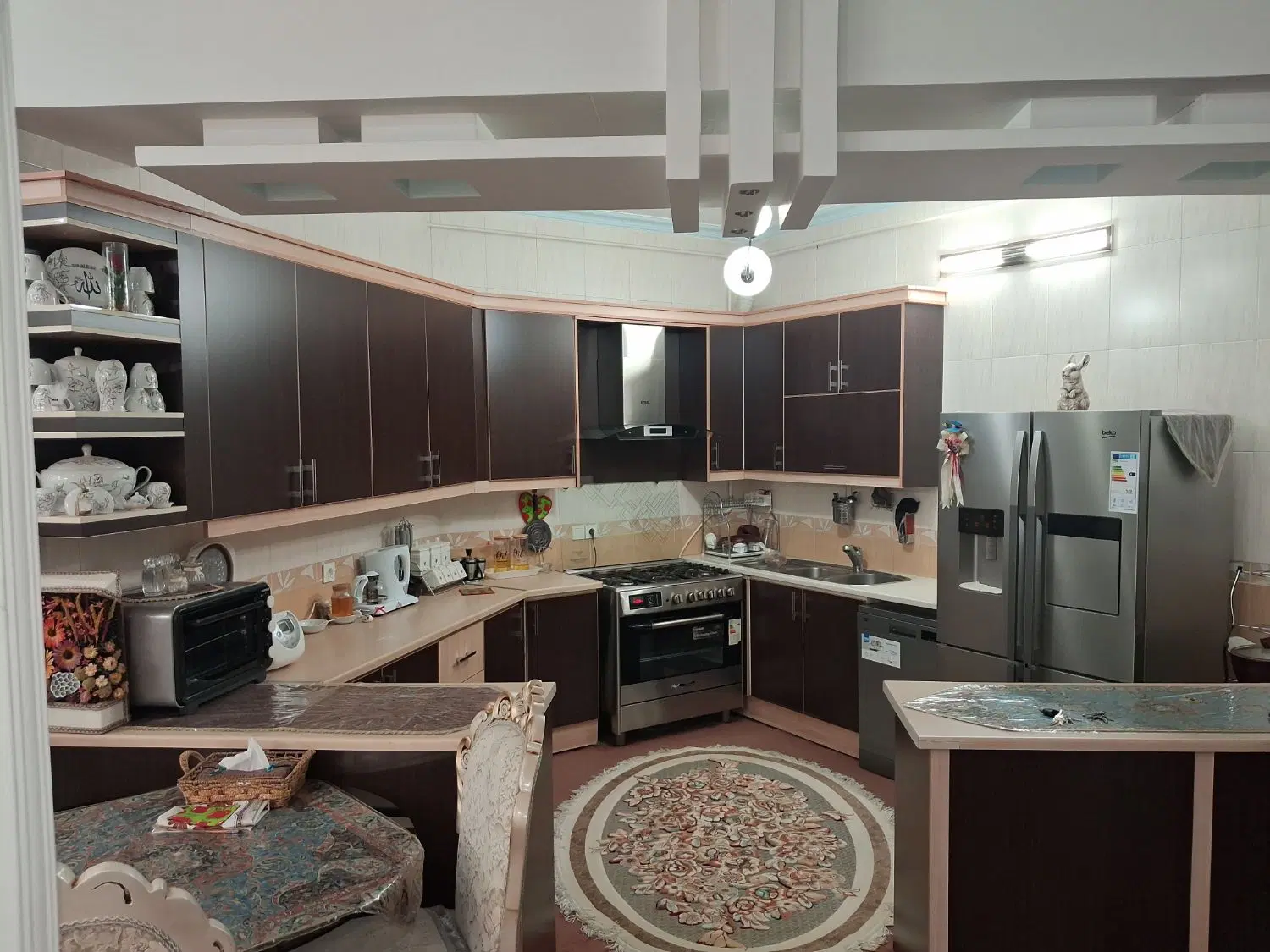 منزل مسکونی ۳طبقه