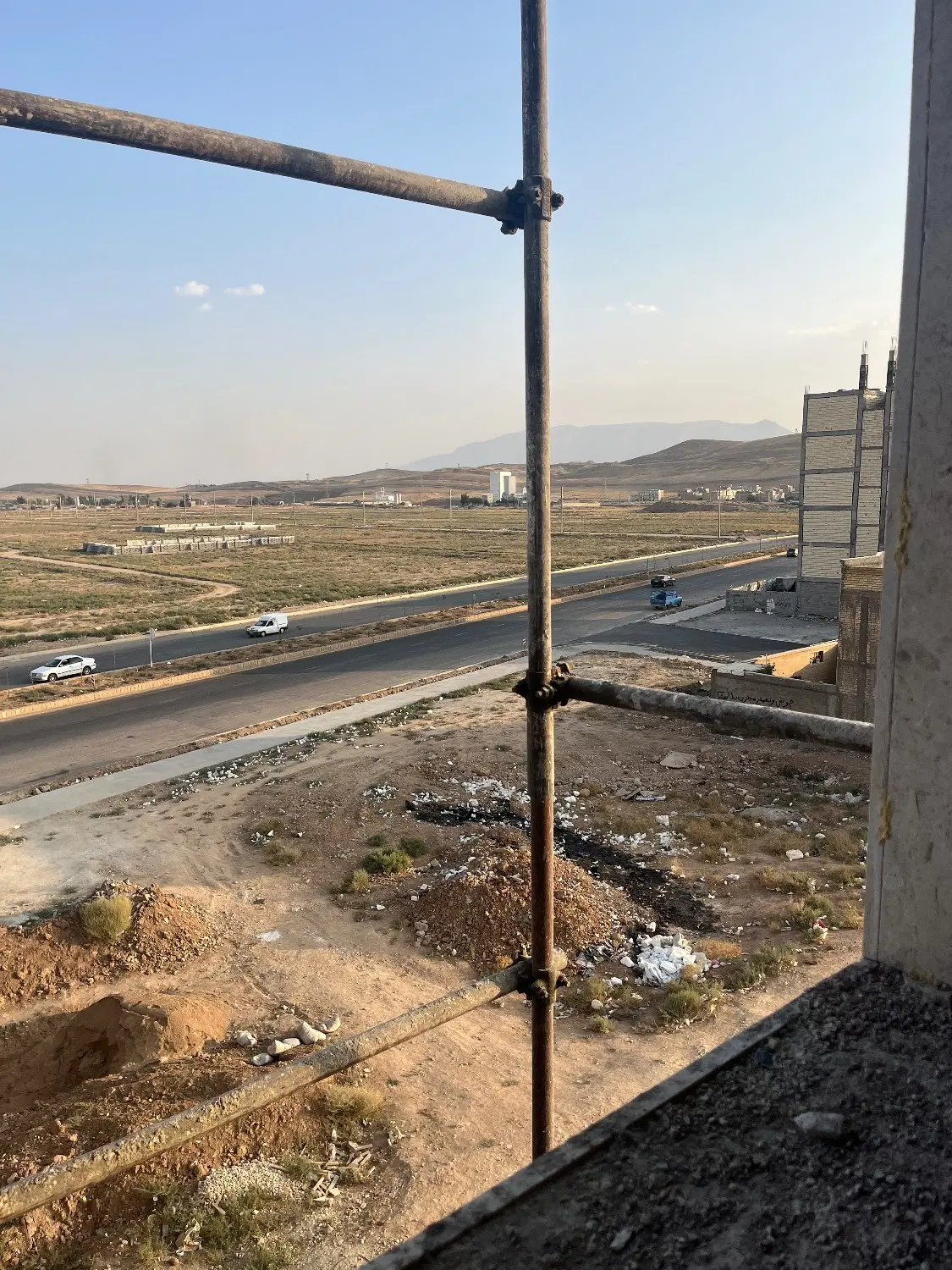 فروش واحد دو خوابه