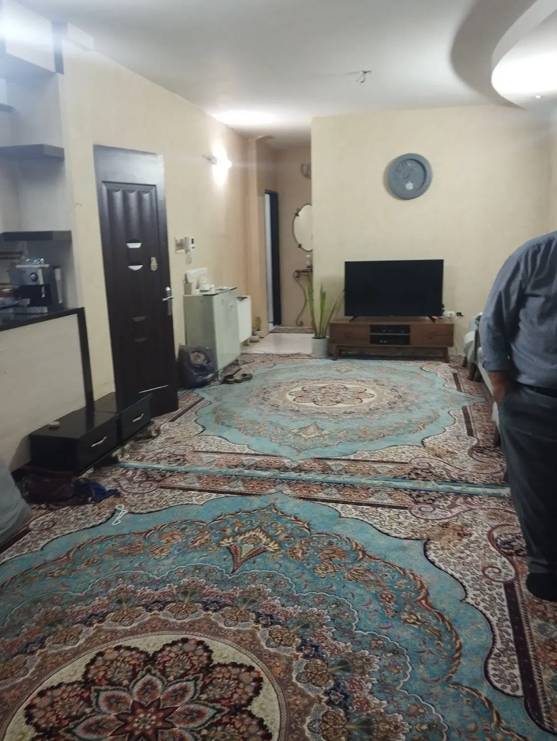 اجاره واحد 100 متری