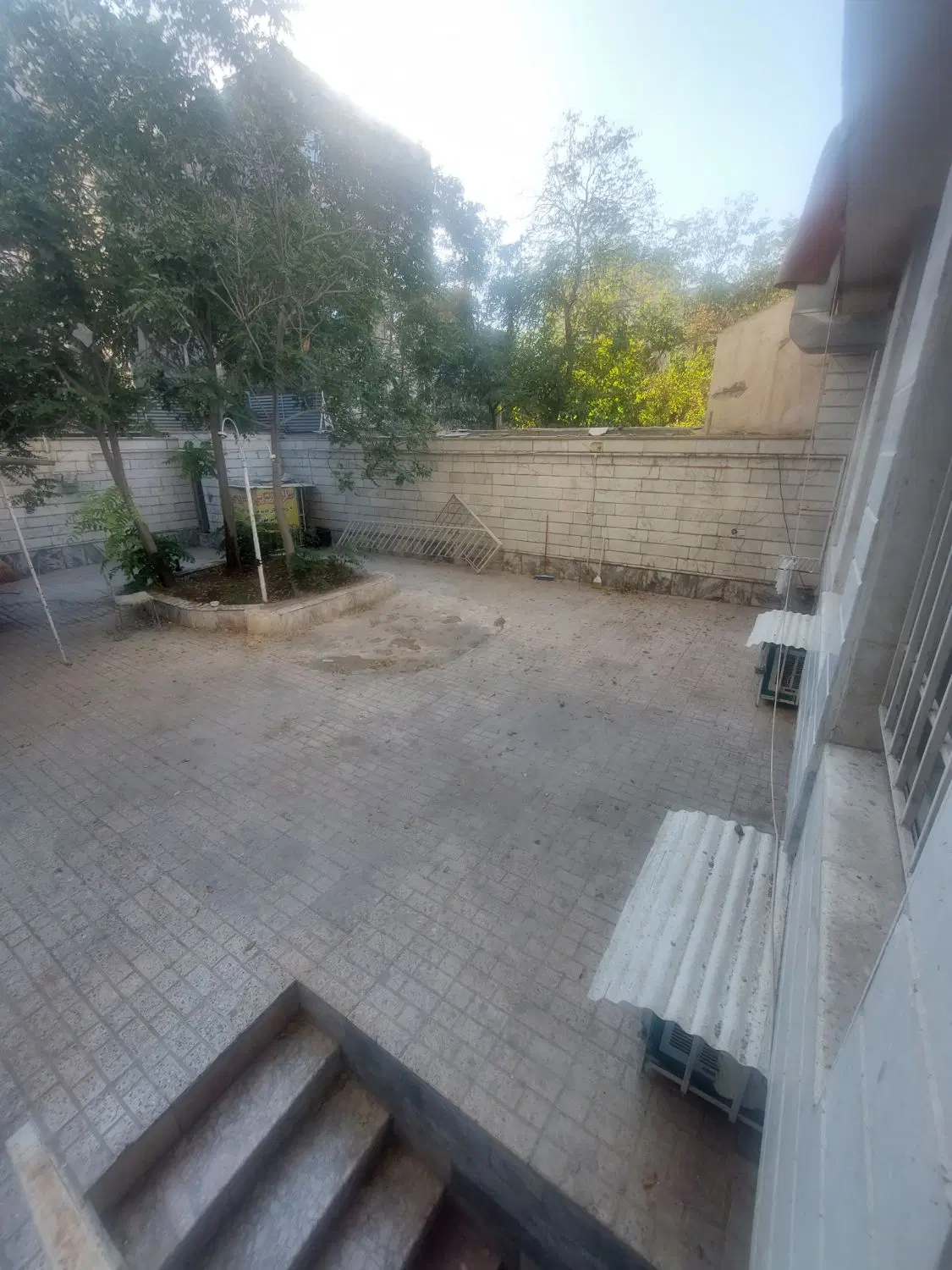 اجاره حیاط جهت باریستا