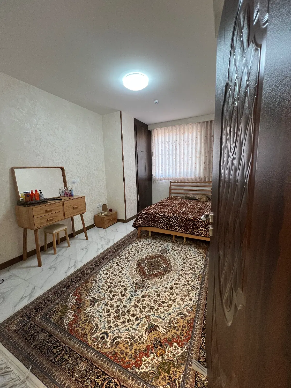 آپارتمان دو خوابه صفر کلید اول در فاز ۱ صدرا