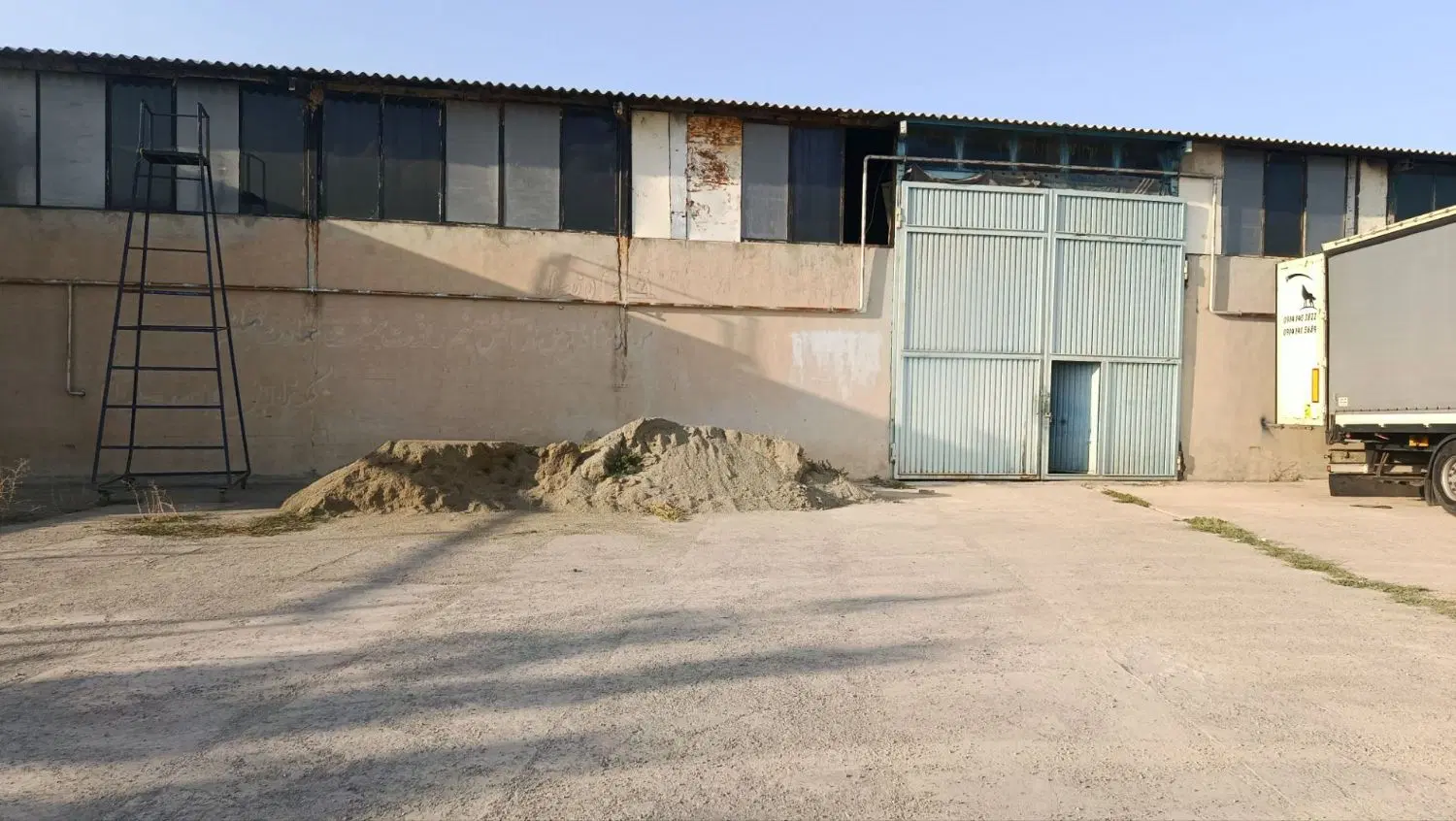 اجاره سوله 350متری جاده کلانتری