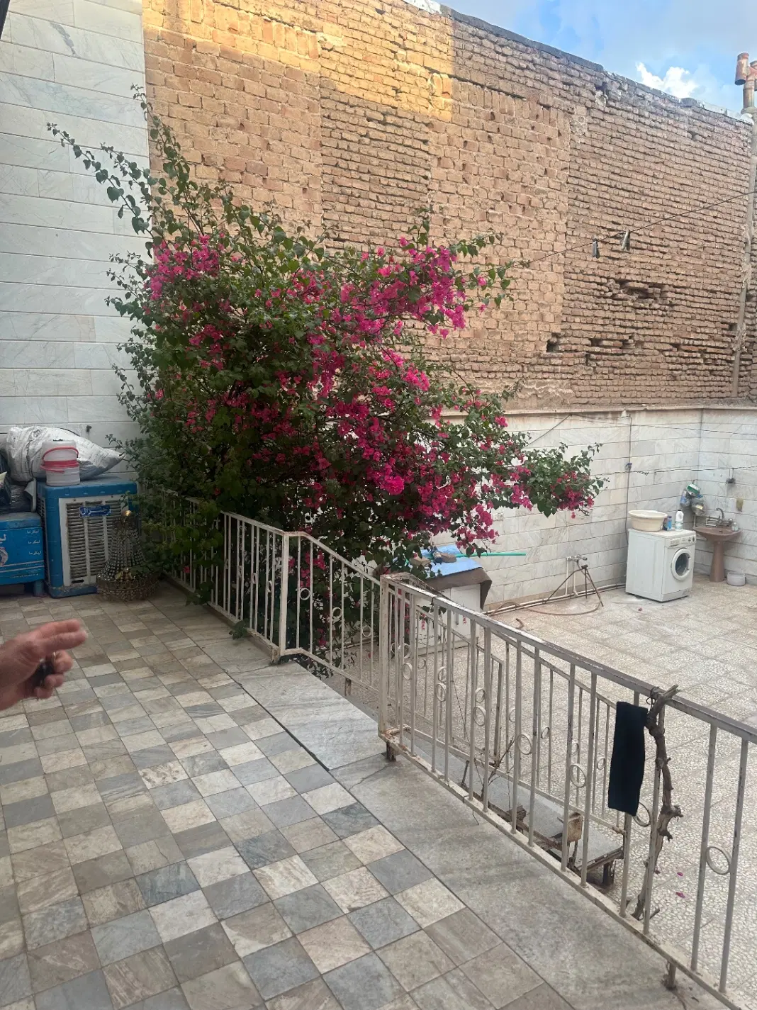 ویلایی سه طبقه