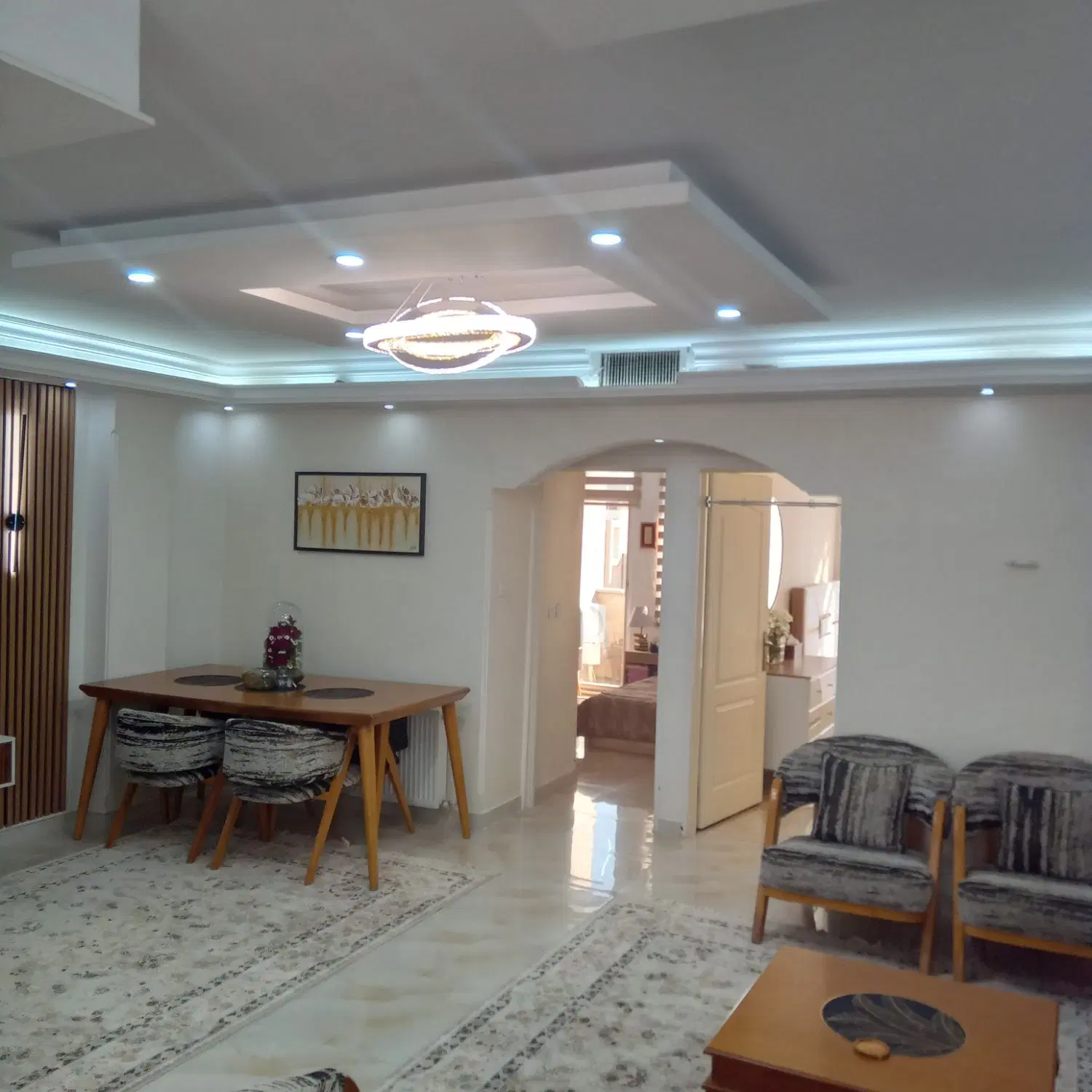 ۷۰ متر ۲ خواب  داریوش  ( گوهردشت) پارکینگ اختصاصی