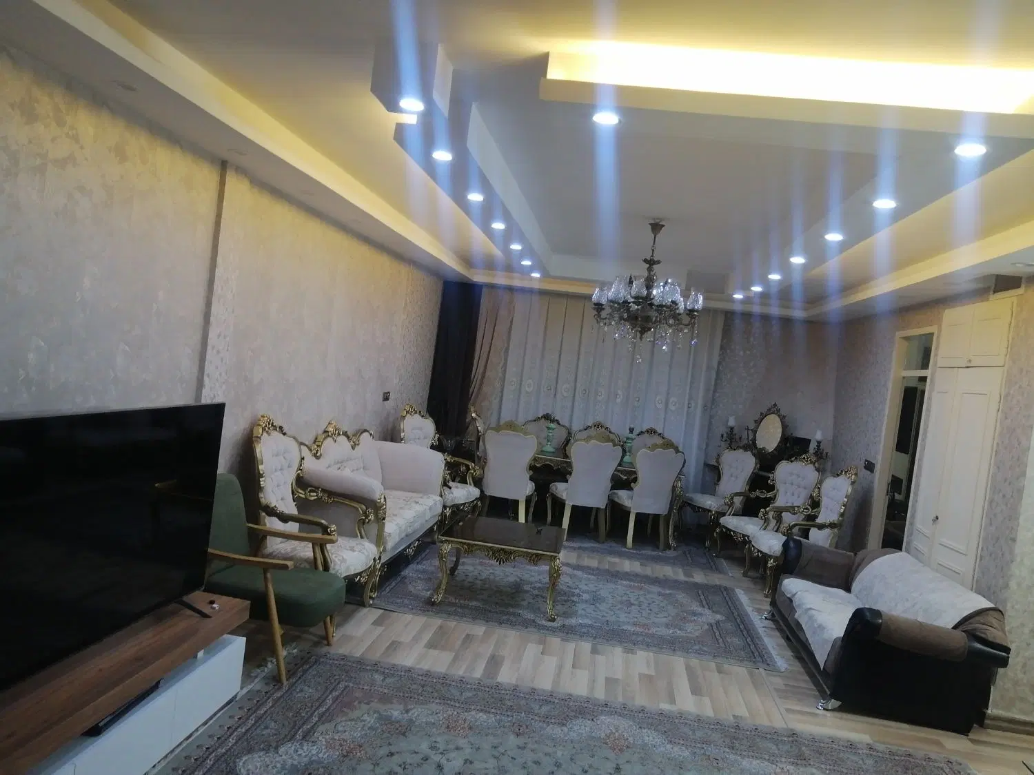 اپارتمان 114 متری بلوار سعادت