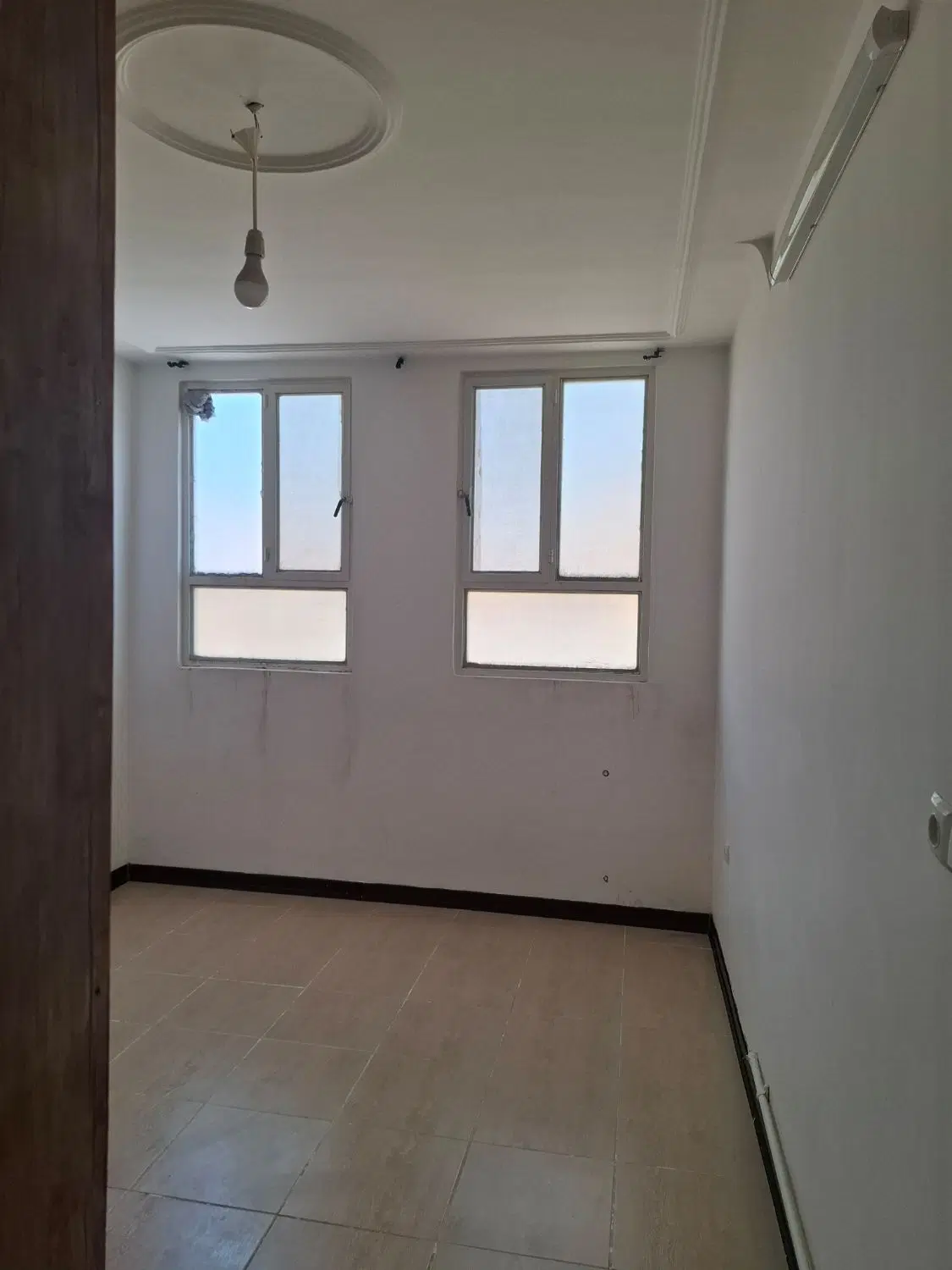 رهن کامل تک واحدی تاپ لوکیشین