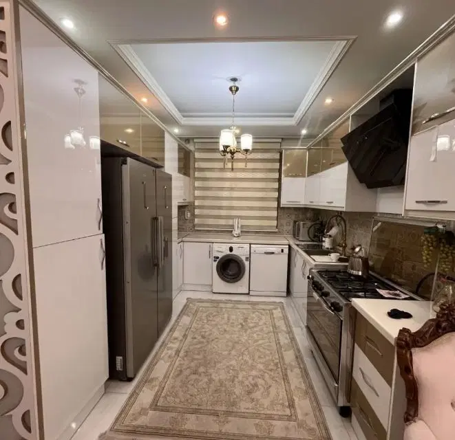 ۷۲ متر فول امکانات گلشهر ۴ سال ساخت
