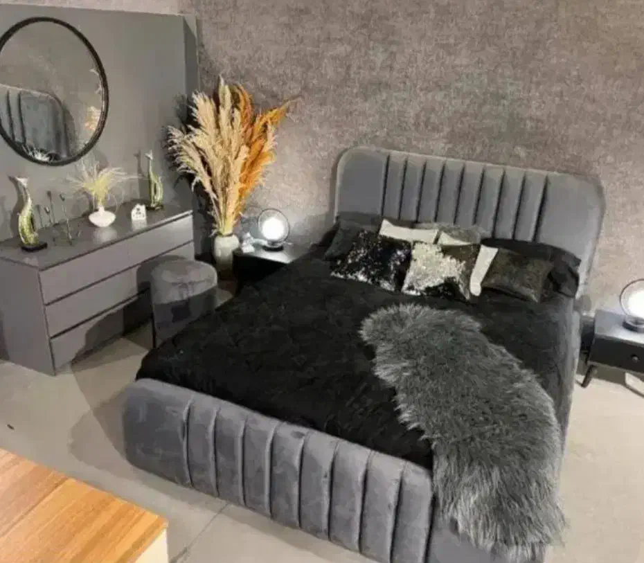 نیازمند همخانه فقط خانم