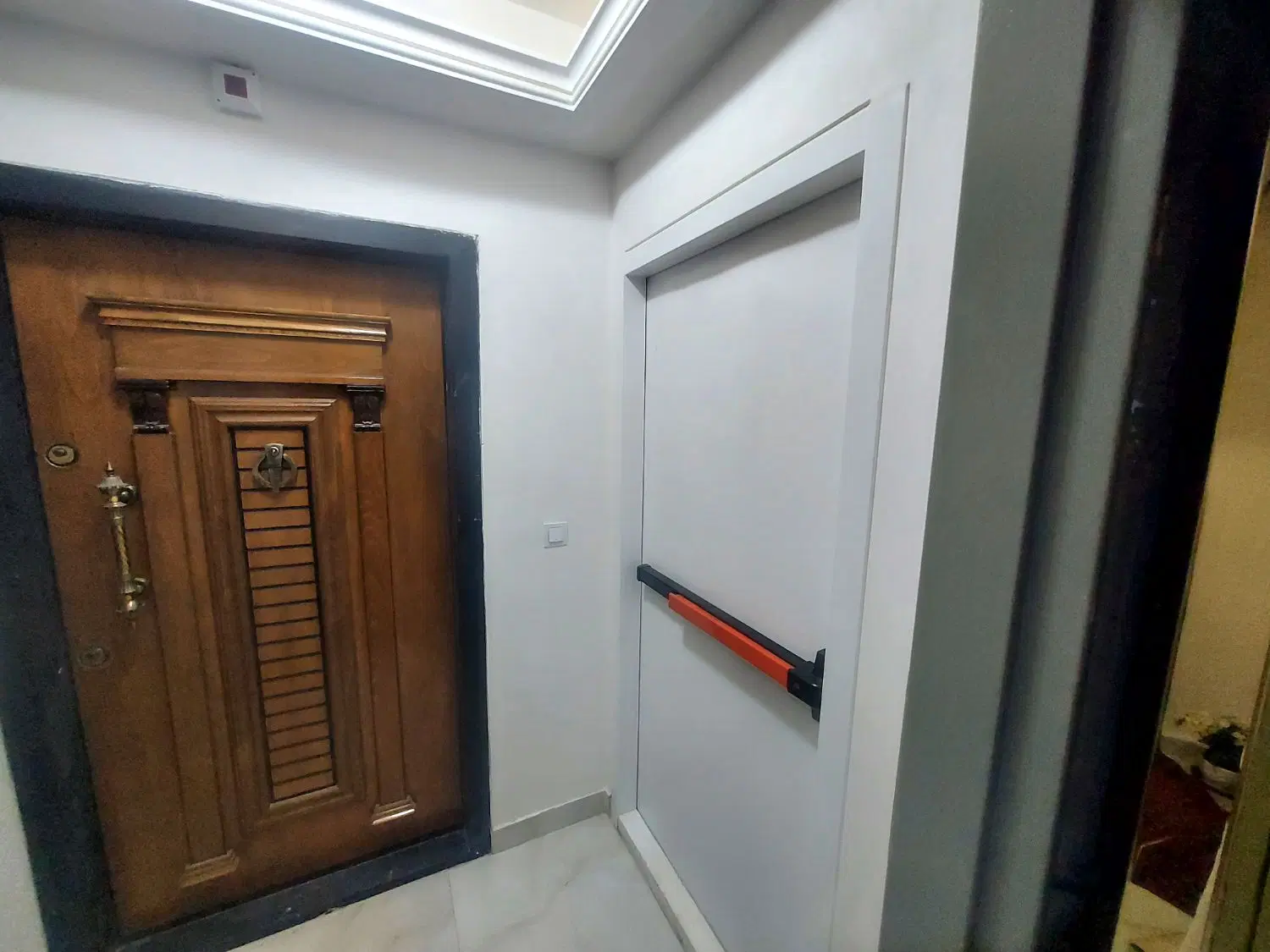 آپارتمان ۱۱۵متر  محله دنج راسته کوچه