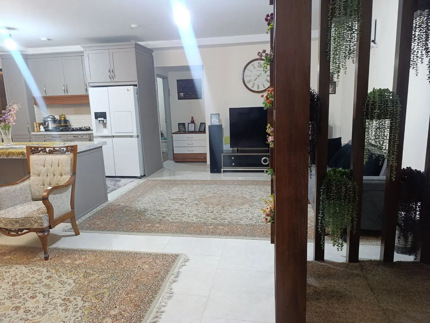 واحد ۸۸متری خیابان ولیعصر