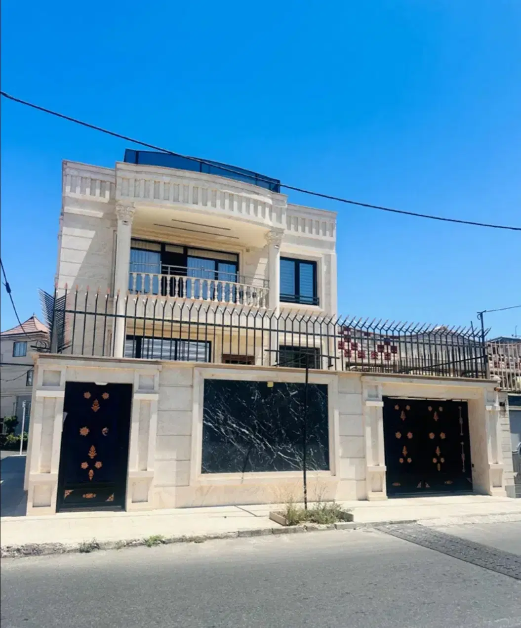 فـروش واحد همکف 155متراژ