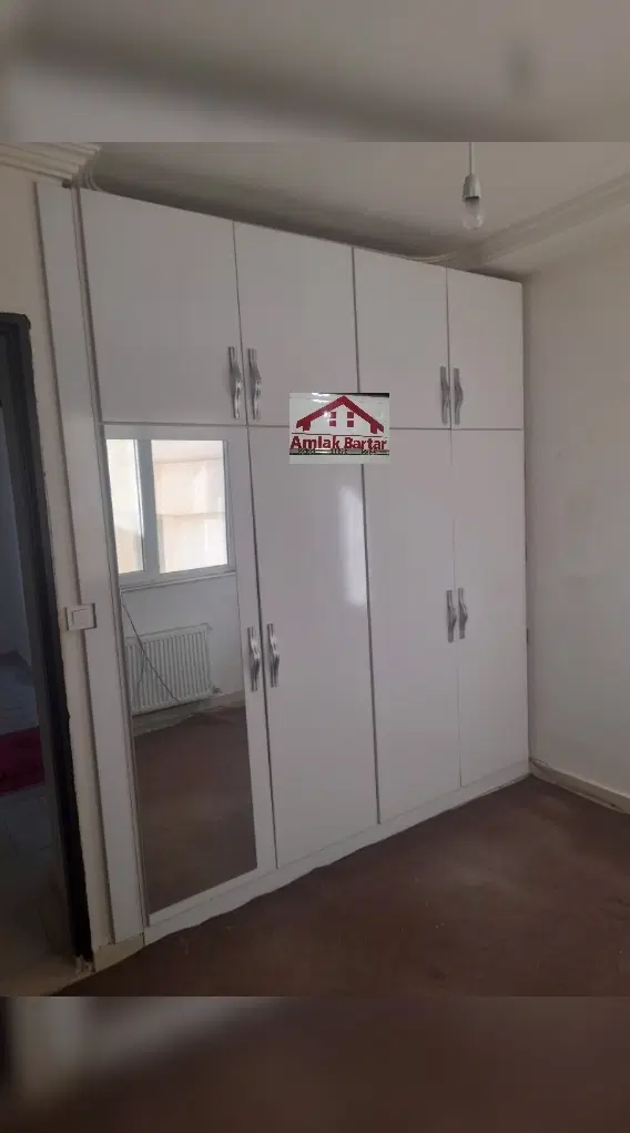 شهرک گلمان برخیابان زاگرس
