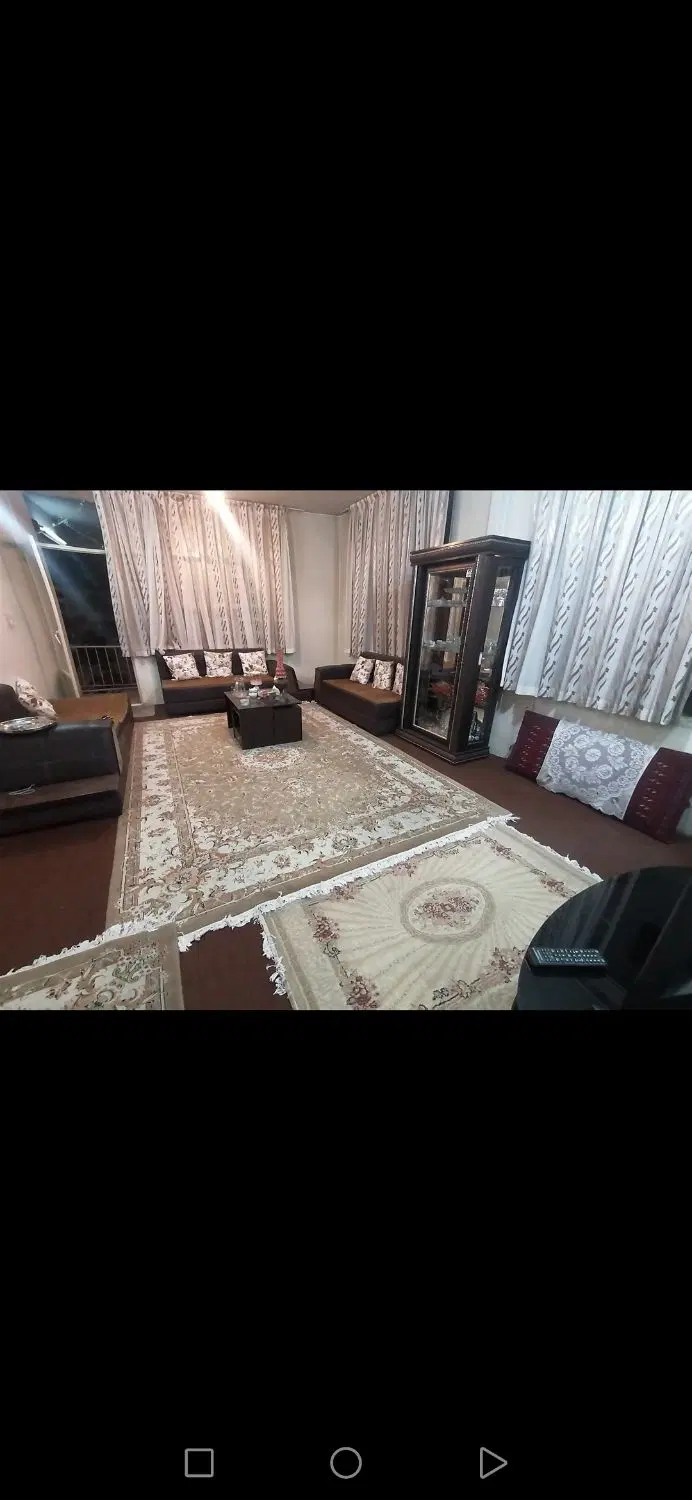 هم مبله هم تخلیه چسب متروکمیل70متر1خ.ط2ونیم باحیاط