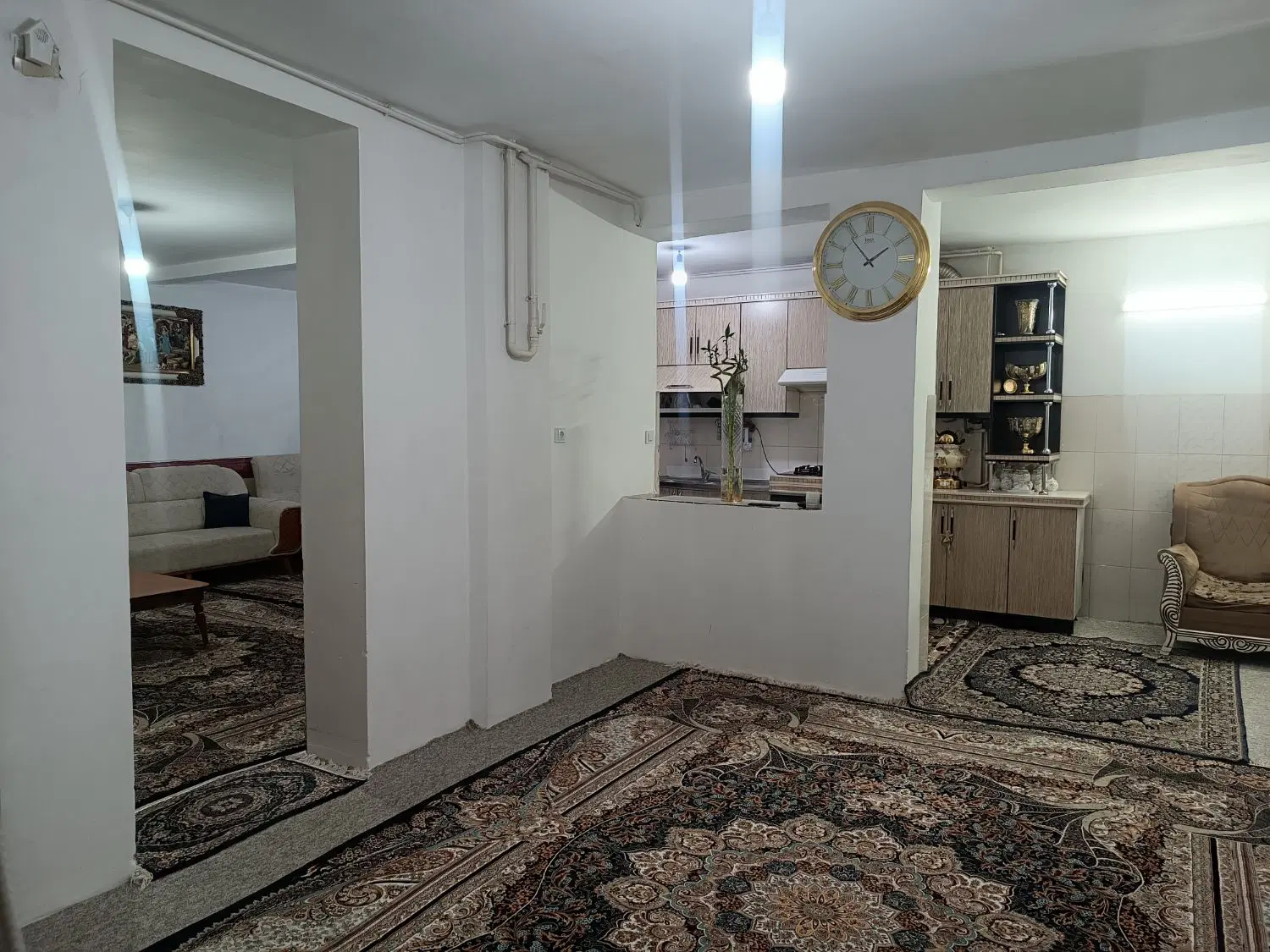 فروش خانه ۲ طبقه میدان مرکزی ۱۷شهریور
