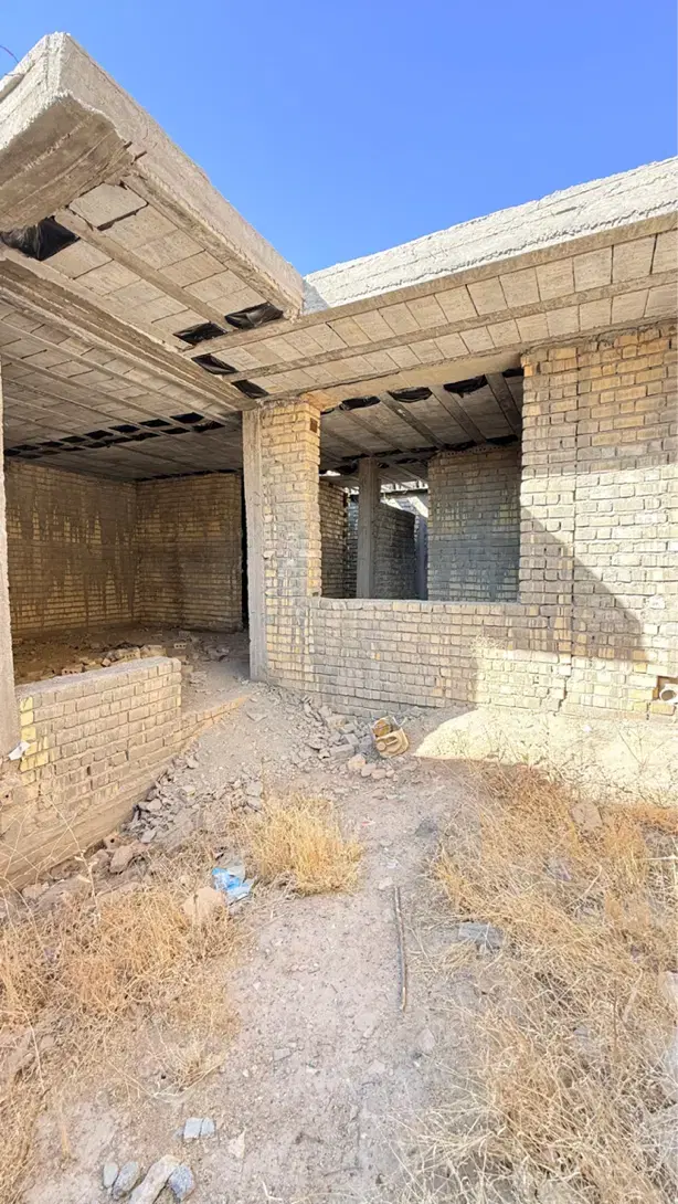 اسکلت مسکونی تجاری و زمین