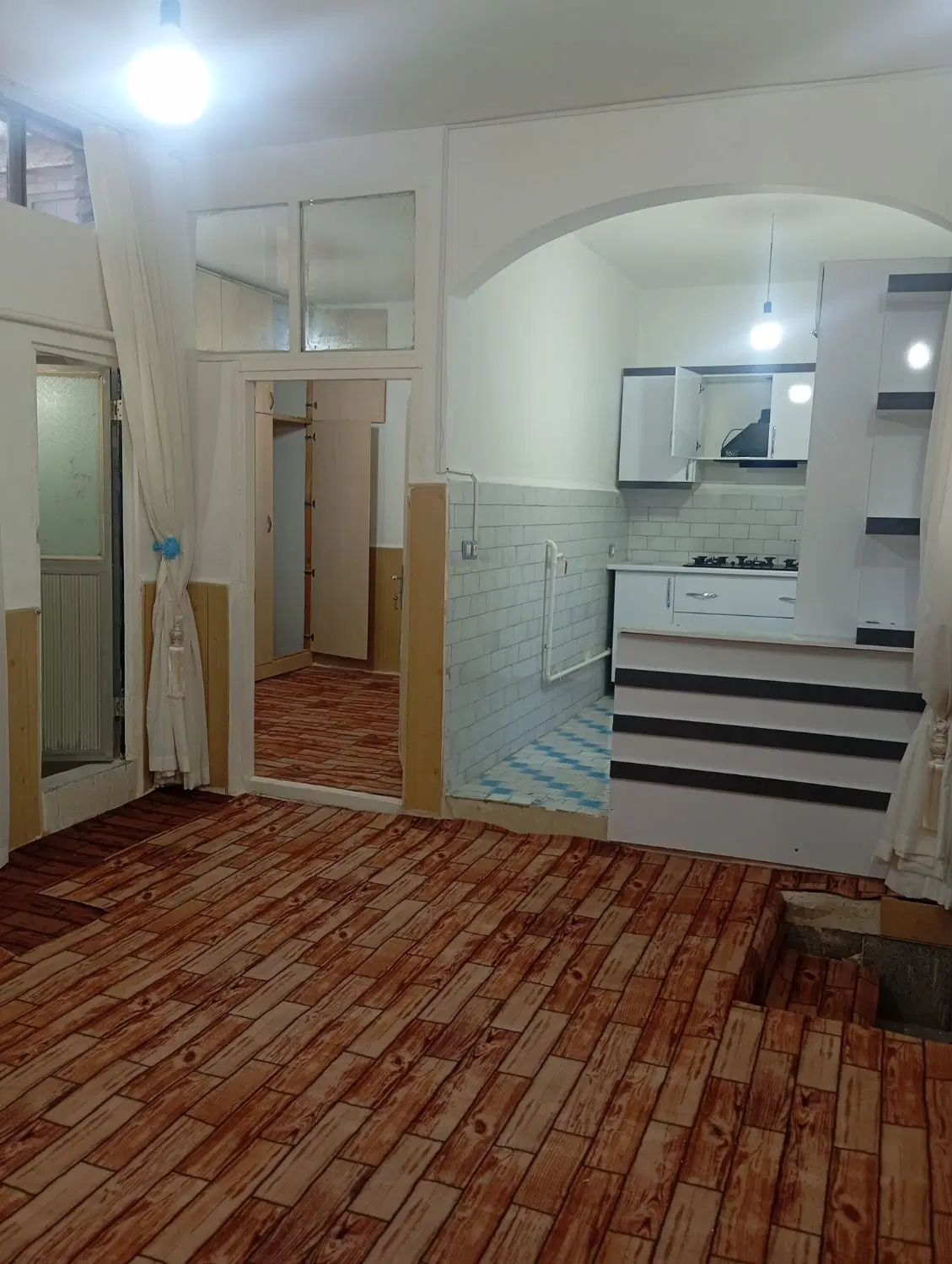 خانه مناسب در خیابان صائب تبریزی