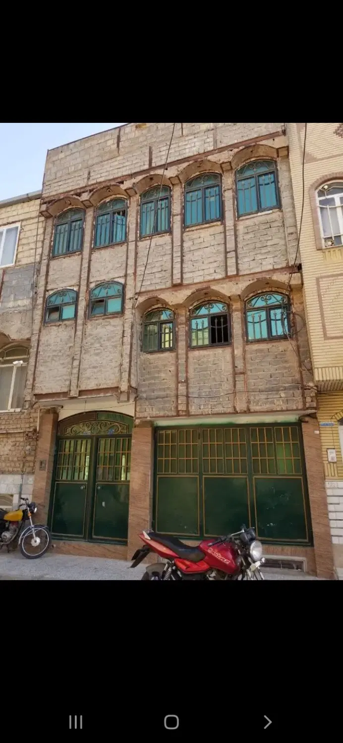 منزل ویلایی،3طبقه