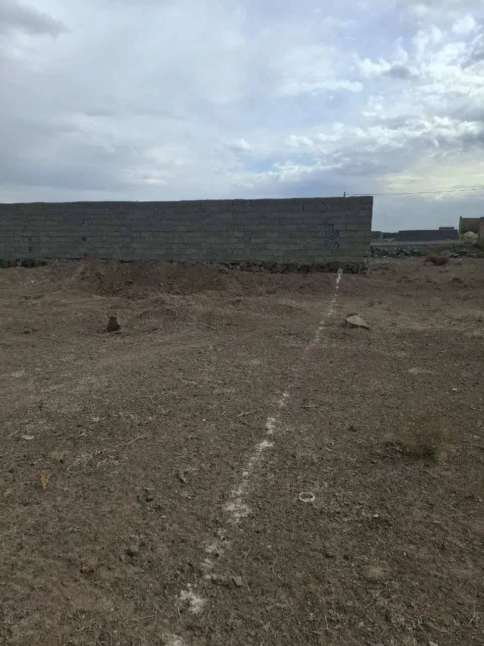 زمین مسکونی روستای جنداب با پروانه ساخت