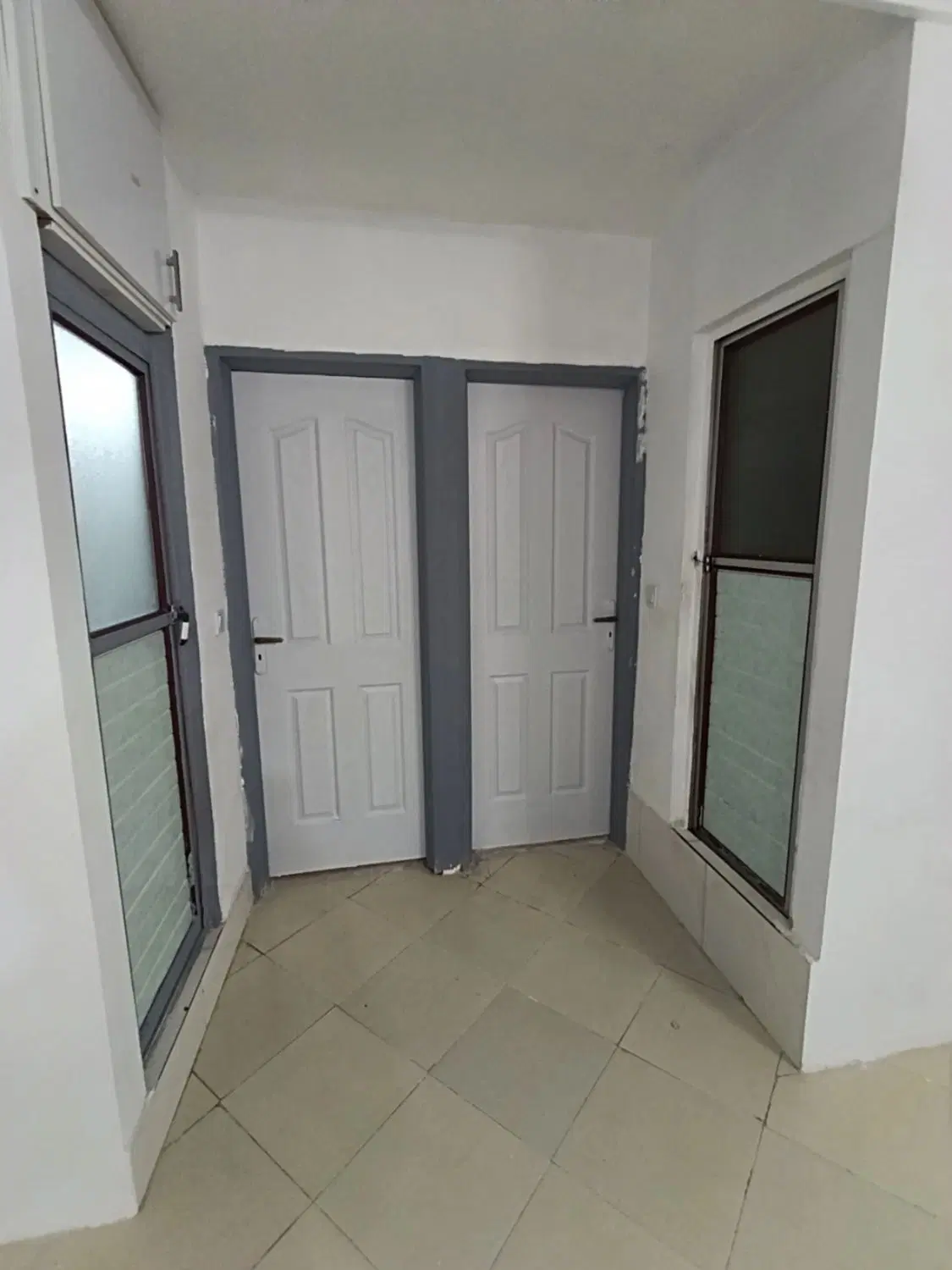 همکف دو خواب حاشیه