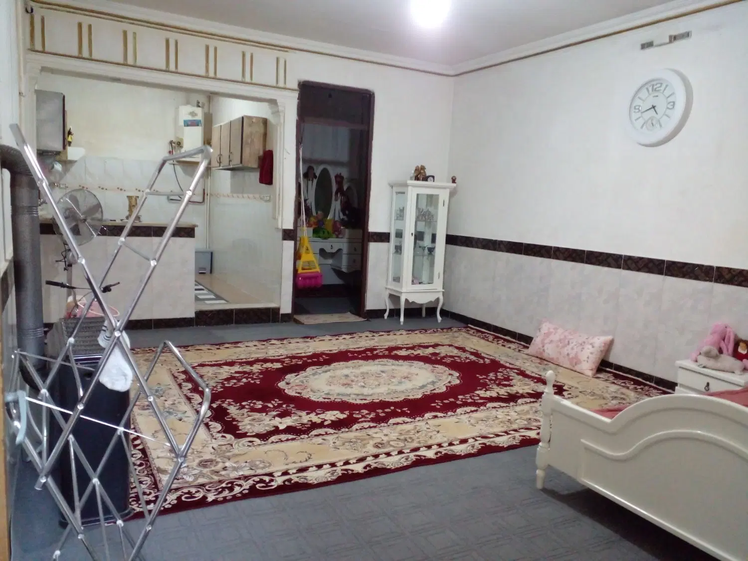 همکف دربست .ماشین رو .محله بخشی