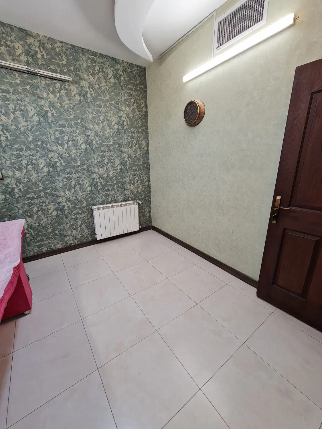 اجاره لاین در اتاق ب مژه کار یا پوست باقیمت مناسب
