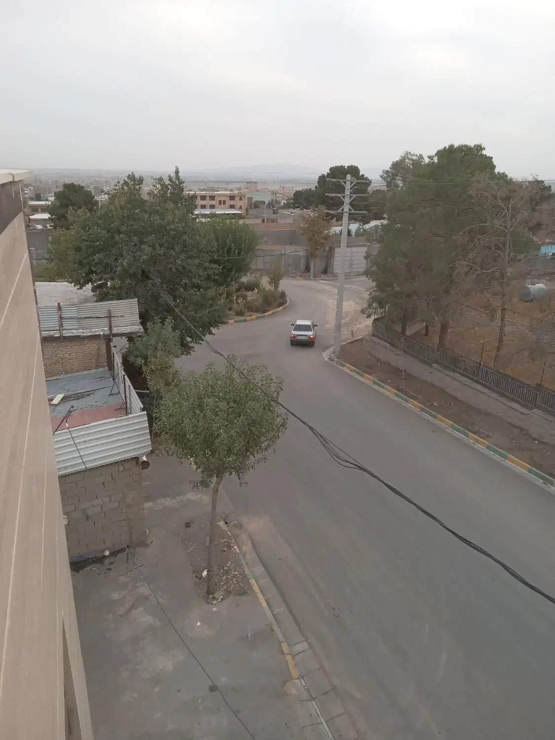 ۲۷۵متر سالن درخیابان اصلی گلدشت