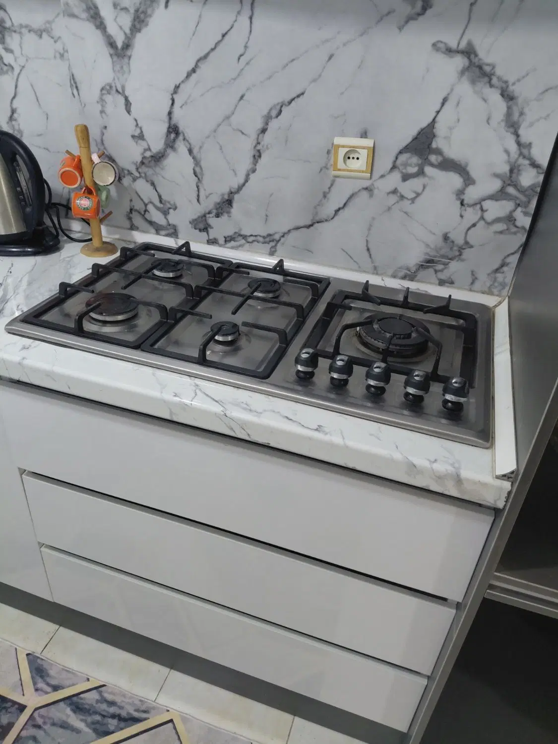 آپارتمان ۵۸متری طبقه ۲از۴پارکینگ اختصاصی