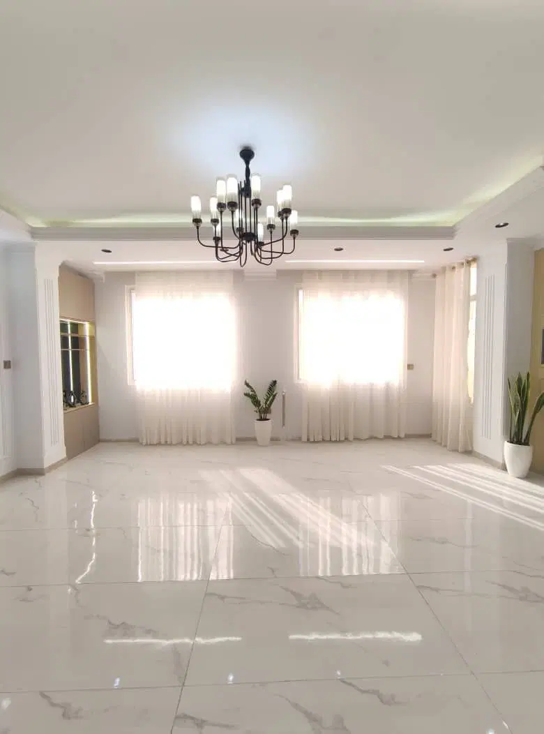۷۰متری_روبنما_فول امکانات_سند تک برگ