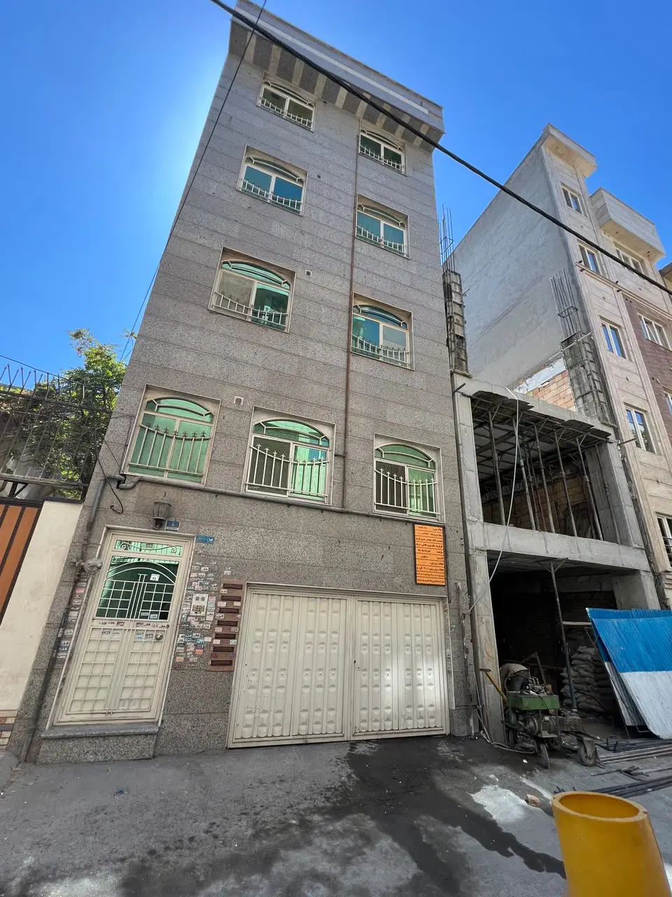 ۴۰ متر پارکینگ دار لوکیشن بهنود
