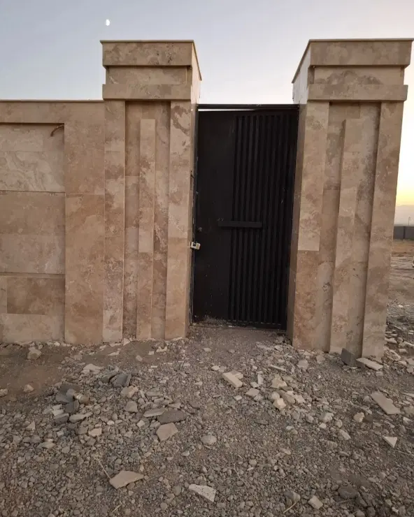 زمین باغ ماریان