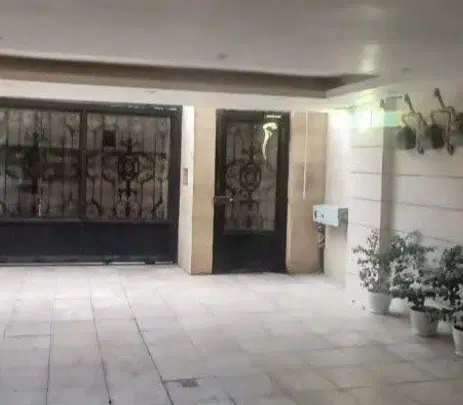 همخونه خانوم