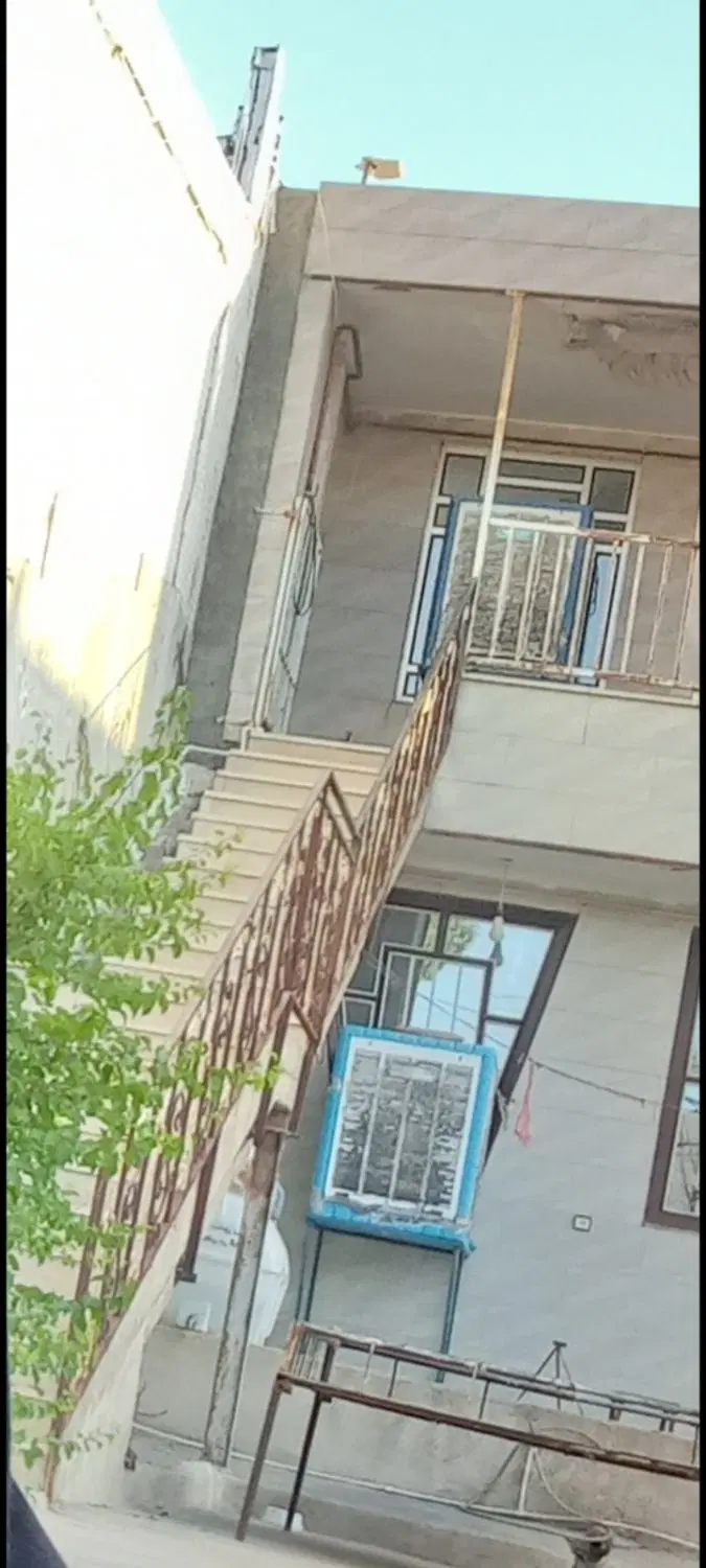 فروش دوطبقه ملک تجاری ومسکونی