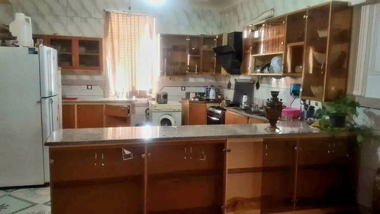 فروش خانه ویلایی حیاط دار بزرگ شهرک شهید بهشتی