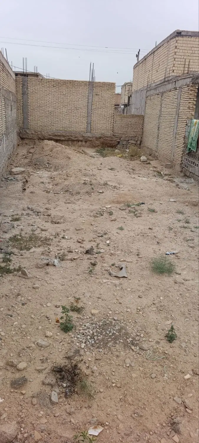 زمین فروشی شرافت