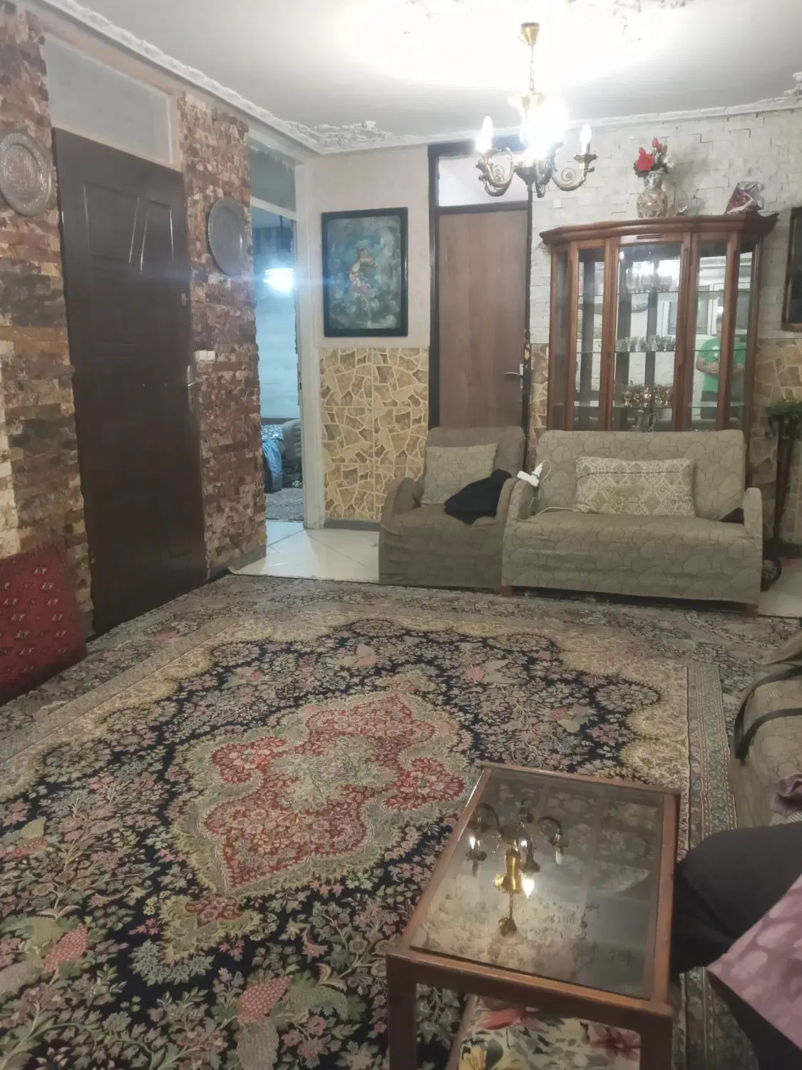۸۰متری نیم طبقه عالی