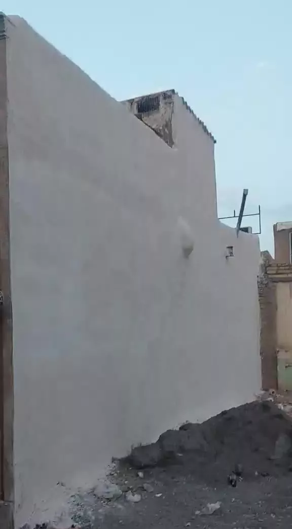 زیرزمین حدودا ۳۰ متری  مناسب دانشجو خانم