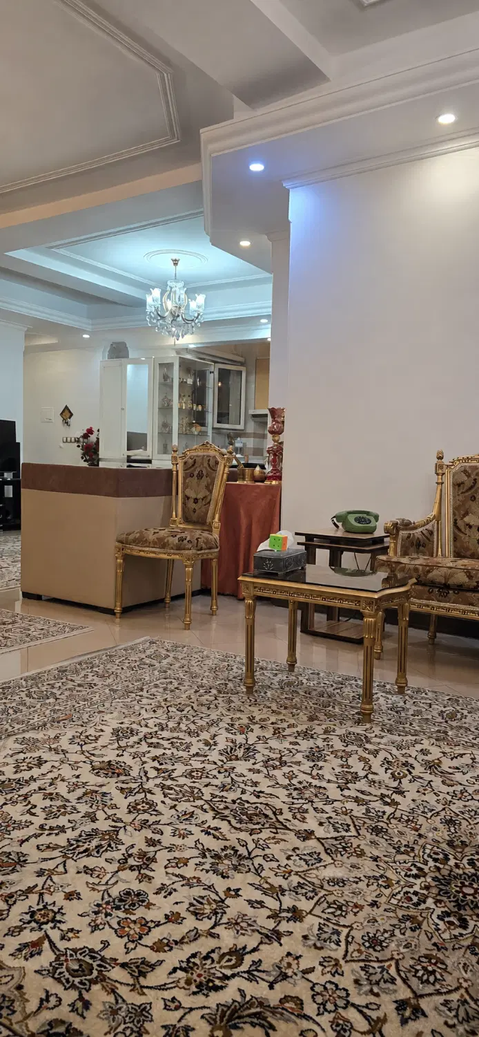 ۱۲۰ متر ۱۵ ساله فول امکانات