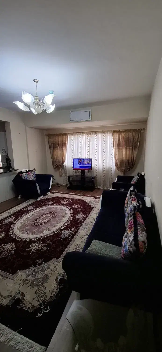 کوزو5 88 متر 3 خواب طبقه 11 امکانات فول