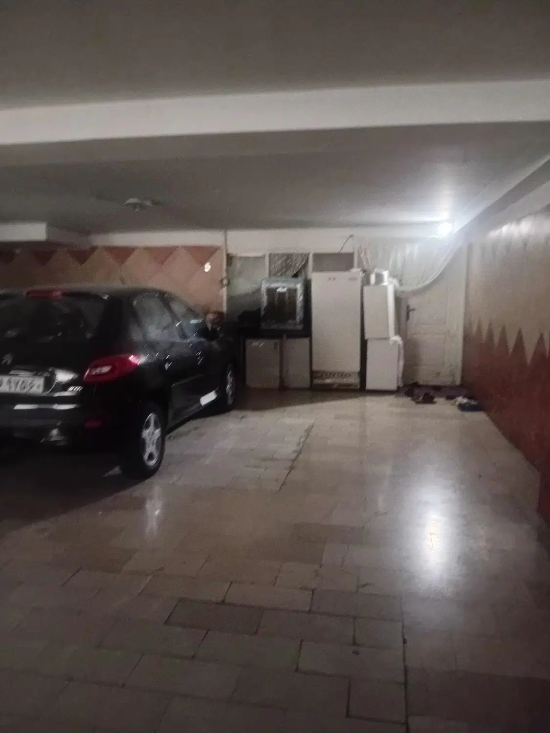 اتاق داخل پارکینگ (مناسب ذوج)